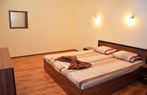 Golden Sands Apartment | Ivtour Apartments in Yalta complex
