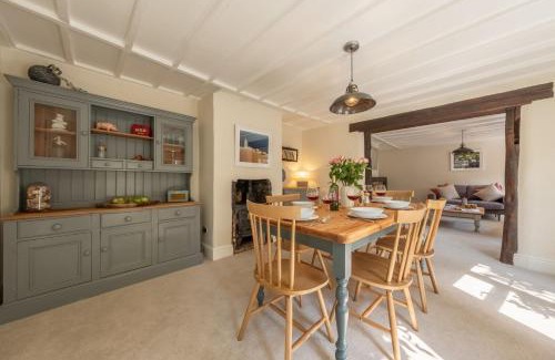 Docking House | Ivy Cottage D