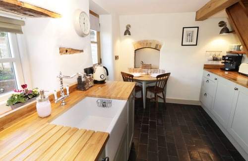 Moreton Cottage | Ivy Cottage