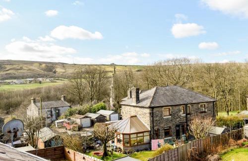Bacup House | Ivy Cottage