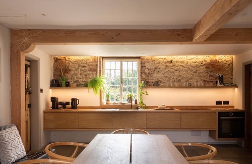 Castle Acre Cottage | Ivy Cottage - Relax unwind and enjoy village life.