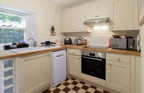 Skipton Cottage | Ivy Cottage - UK42246