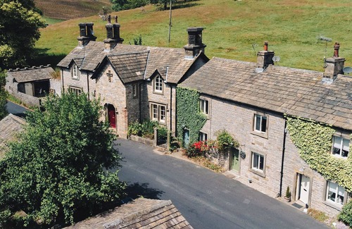 Skipton Cottage | Ivy Cottage - UK42246