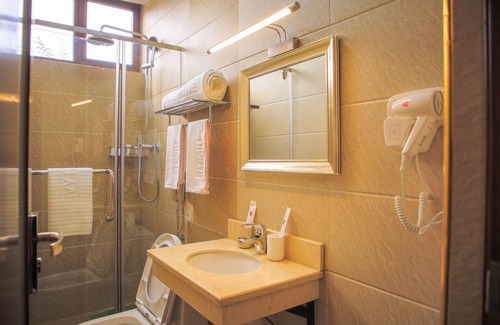 Debre Zeyit Hotel | IVY Hotel Bishoftu