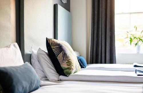 Upper Town House | Ivy House