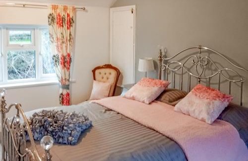 Ipswich House | Ivy Rose Cottage