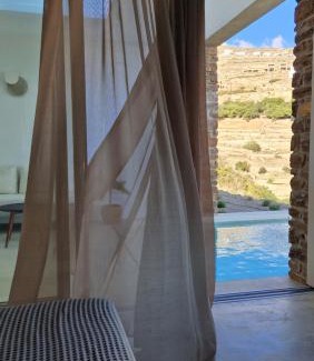 Arnados Apartment | Ivy's Natural Resort