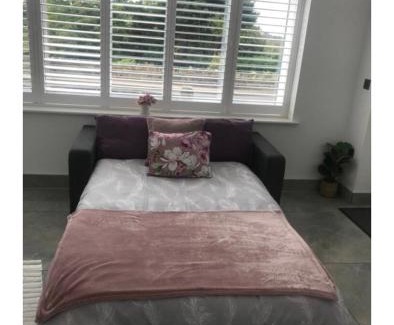 Kilgetty House | Ivydene