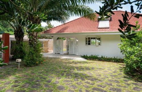 Anse Royale Apartment | Ixora Villa
