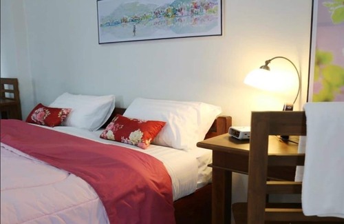 Bang Phra Hotel | Iyara residence