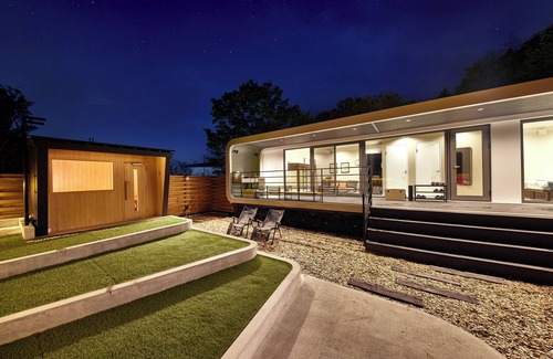 Minamikawachi District Villa | IZA GLAMPING Chihaya-Akasaka Village
