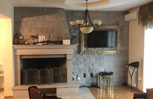 Igalo Apartment | Izdajem trosoban stan u strogom centru Igala