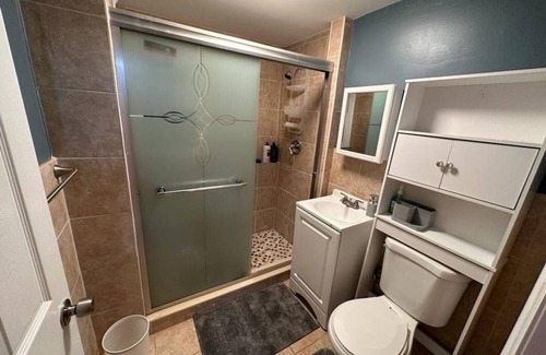 South Plainfield Apartment | iZhaan Suites