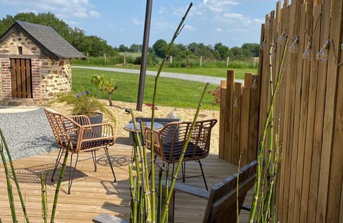 Saint-Ouen-des-Toits House | Izoë - Country guest suite with private FINNISH SAUNA
