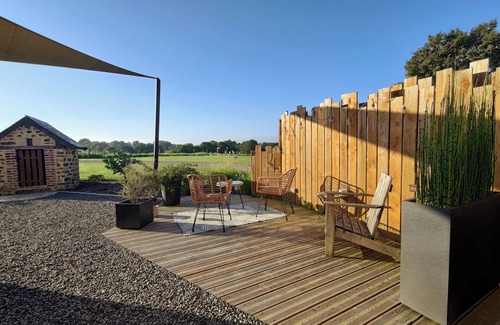 Saint-Ouen-des-Toits House | Izoë - Country guest suite with private FINNISH SAUNA