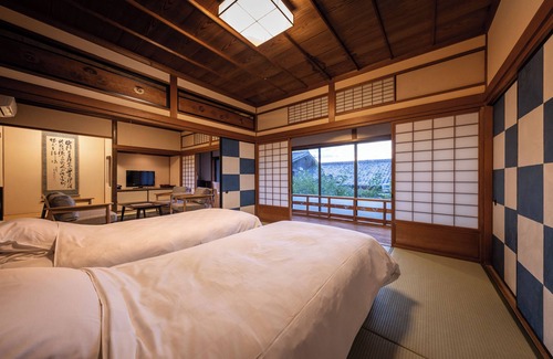 Tahara House | IZUTSURO
