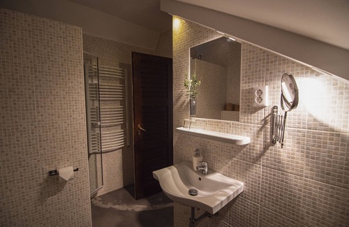 Sopron House | Jégverem Fogadó