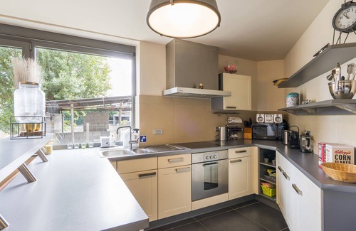 Esen Apartment | J and R Flanders Fields Holiday Homes - Unit 1