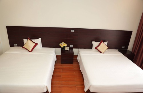 Yen Phong Hotel | J&C HOTEL