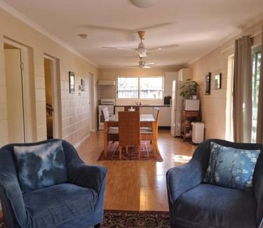 Cooktown House | J & Ella's Holiday House - 1 Bedroom, 1 Bathroom Home
