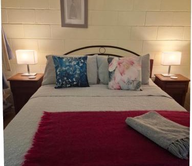 Cooktown House | J & Ella's Holiday House - 2 Bedroom, 2 Bathroom Home
