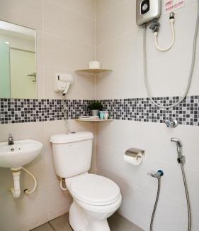 Sungai Rengit Hotel | J.G. Resort