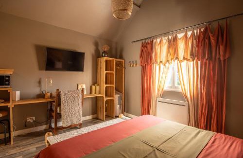 Saint-Loup-de-Naud Villa | J&J Room - Hébergement d'exception prés de Provins!