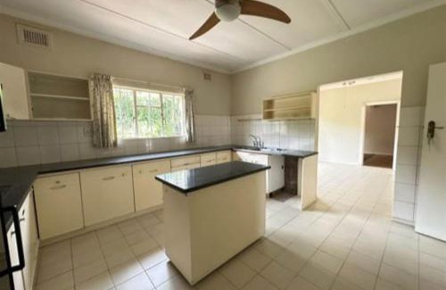 Scottsville House | J&J2 Paradise Guesthouse