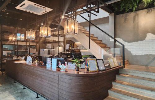 Chan Kasem Hotel | J PLACE HOTEL
