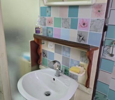 Lat Yao Apartment | J Place Studio 204 with free Wifi, near Skytrain