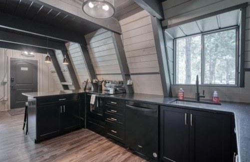 Island Park House | J10 Cabin