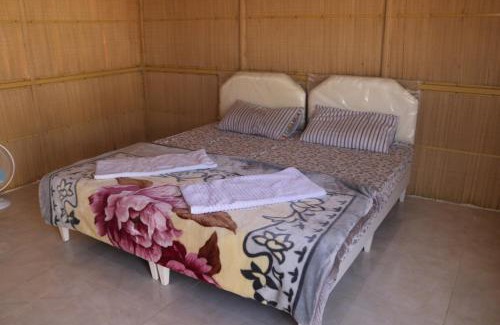 Al Hamra House | jabal shams moon