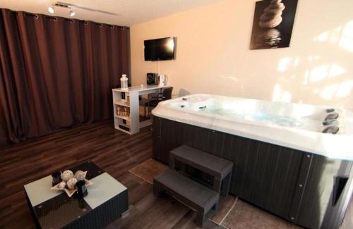 Val-de-Travers Apartment | Jac-Cosy