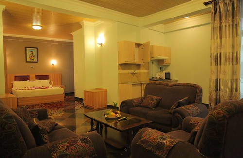 Bahir Dar Hotel | Jacaranda Hotel