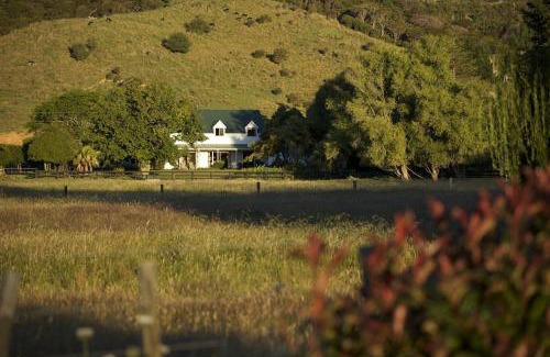 Preece Point Bed & Breakfast | Jacaranda Lodge