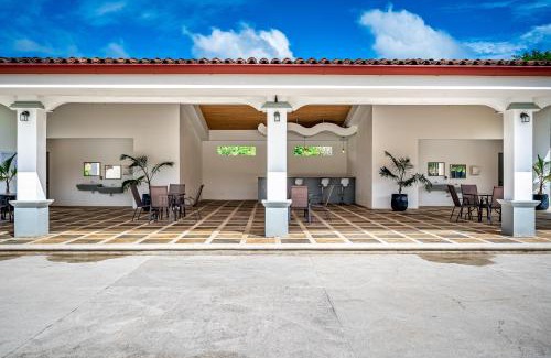 Villarreal Villa | Jacarandas, 11