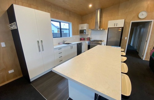 Twizel House | Jack Adamson Lodge, Twizel
