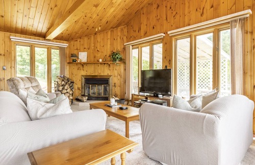 Unorganized Centre Parry Sound Cabin | Jack's Lake Retreat - Perfect for multi-families!
