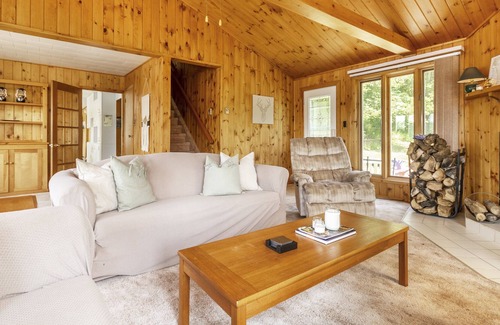 Unorganized Centre Parry Sound Cabin | Jack's Lake Retreat - Perfect for multi-families!
