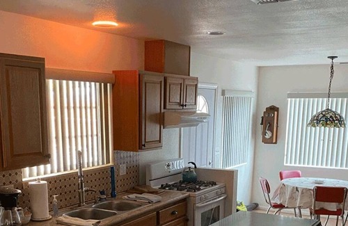 Morongo Valley House | ~(‾▿‾)~ Jack's Place ~ Birding Bliss & Cozy Beds Await!