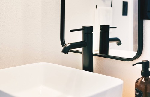 Pinedale Hotel | Jackalope Motor Lodge