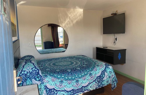 Viavant - Venetian Isles Apartment | Jacks motel