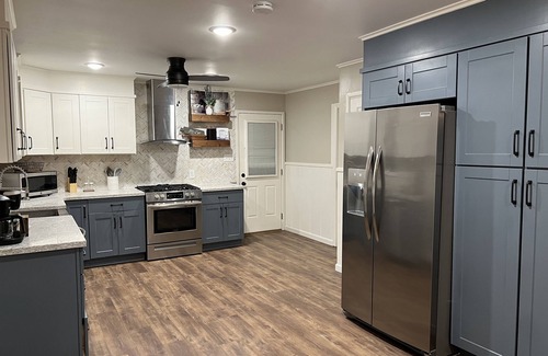 Fort Smith House | Jackson Hill Modern Villa