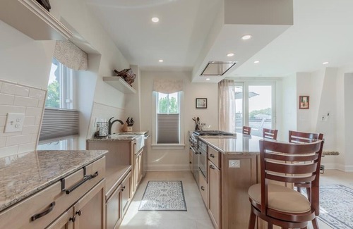 Cape May Condo | Jackson St. Penthouse Condo. Middle of Downtown.