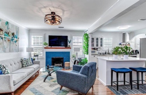 Fairfax Apartment | Jacksonville Hideaway Modern + Pet-Friendly Unit 1