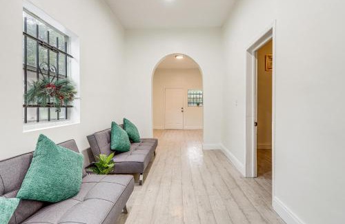 Sports Complex House | Jacksonville Home, Half-Mi to EverBank Stadium!