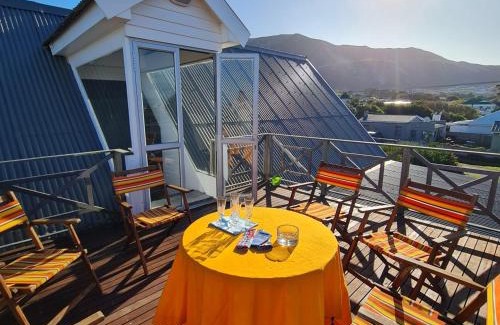 Onrus Bed & Breakfast | Jaco and Liz's sea get away