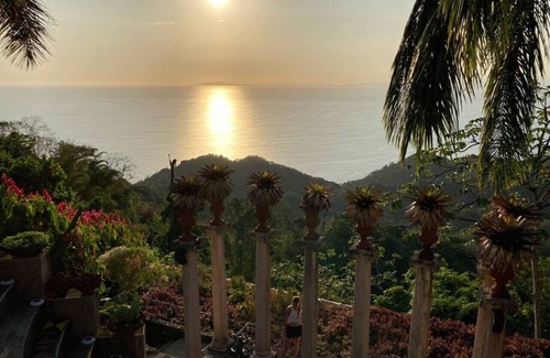 Barrio Los Villalobos Condo | JACO HEAVEN- Beautiful beach penthouse!