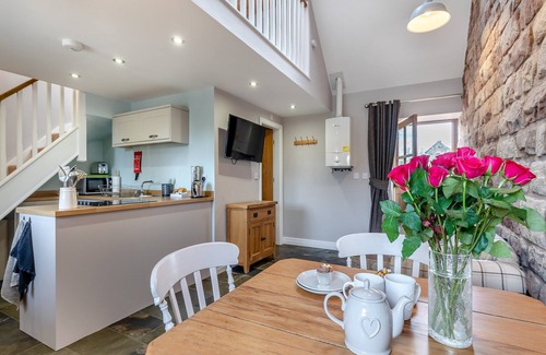 Cauldon Low Cottage | Jacob's Barn - UK46733