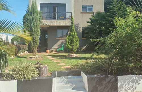 Kireka House | Jacuzzi city home free wifi, netflix